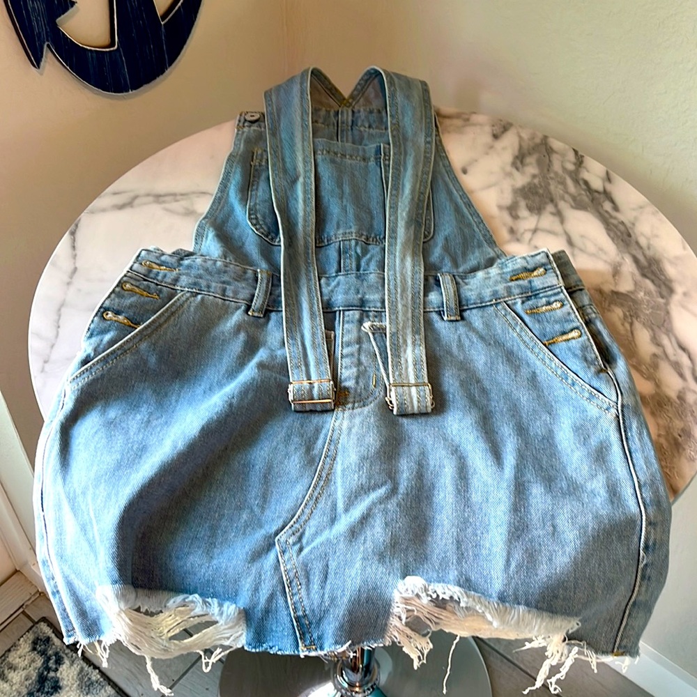 Jean mini skirt